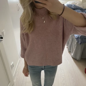 Stickad tshirt  - Så fin stickad tröja/ tshirt från Uniqlo💕