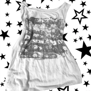 Y2k ögon linne - Y2k linne med ögon på! Från shein