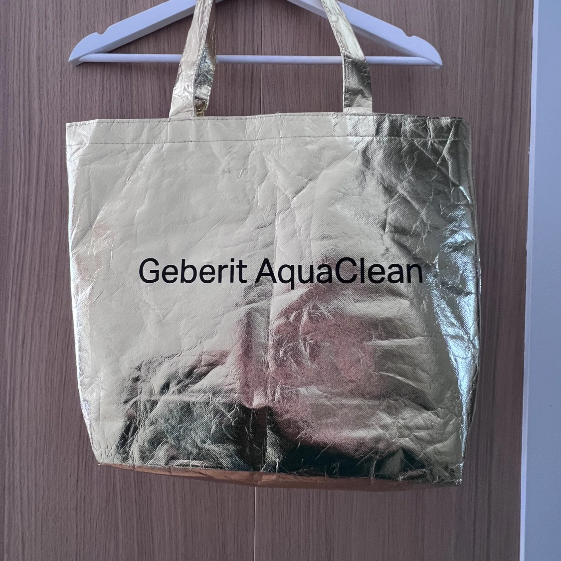 Underbar tygväska i guld! - 90