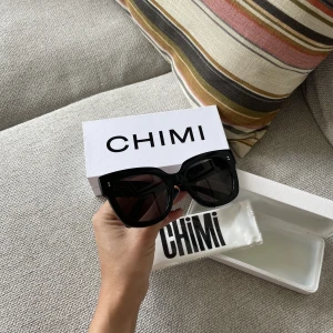 Helt nya CHIMI solglasögon  - Säljer mina helt nya glasögon från CHIMI, köpta för 1250kr. 