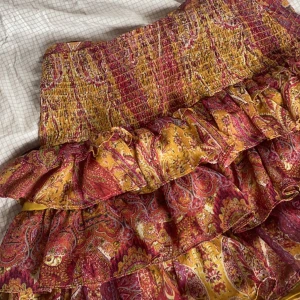 Zara kjol - Säljer min zara kjol då den inte kommer till användning 