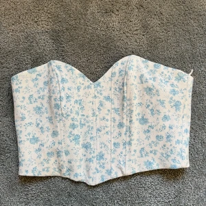 Korsett - Från zara