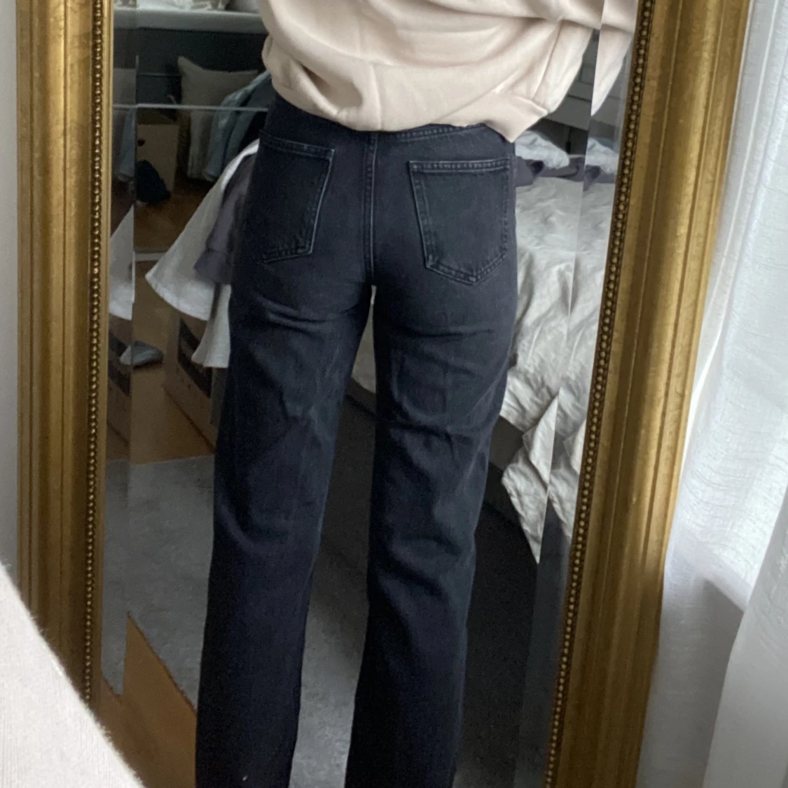Svarta jeans  - 91