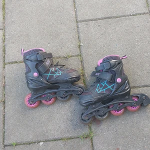 Rulskriskor  - Rulskriskor för endsst 300 kr💕