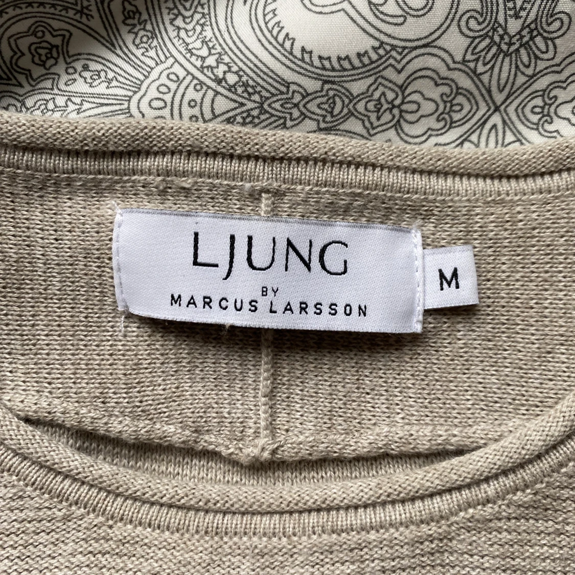 Ljung tröja i storlek M  - 91