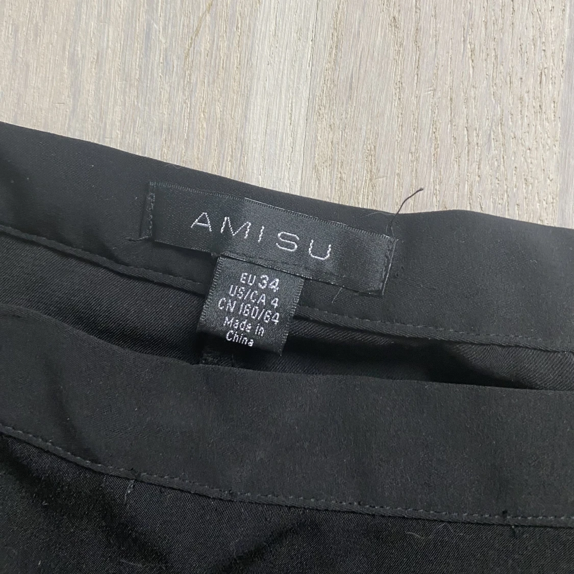 Kjol från amisu - 90