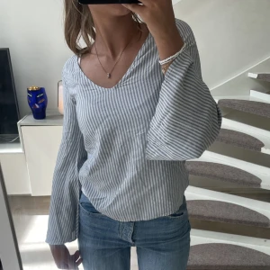 Blus - Söt blus/skjorta 