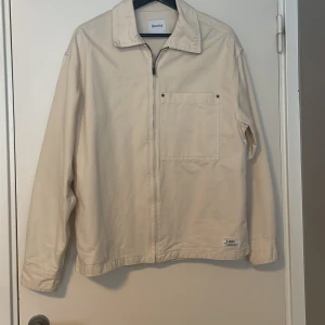 Overshirt bershka  - Storlek XS passar S 