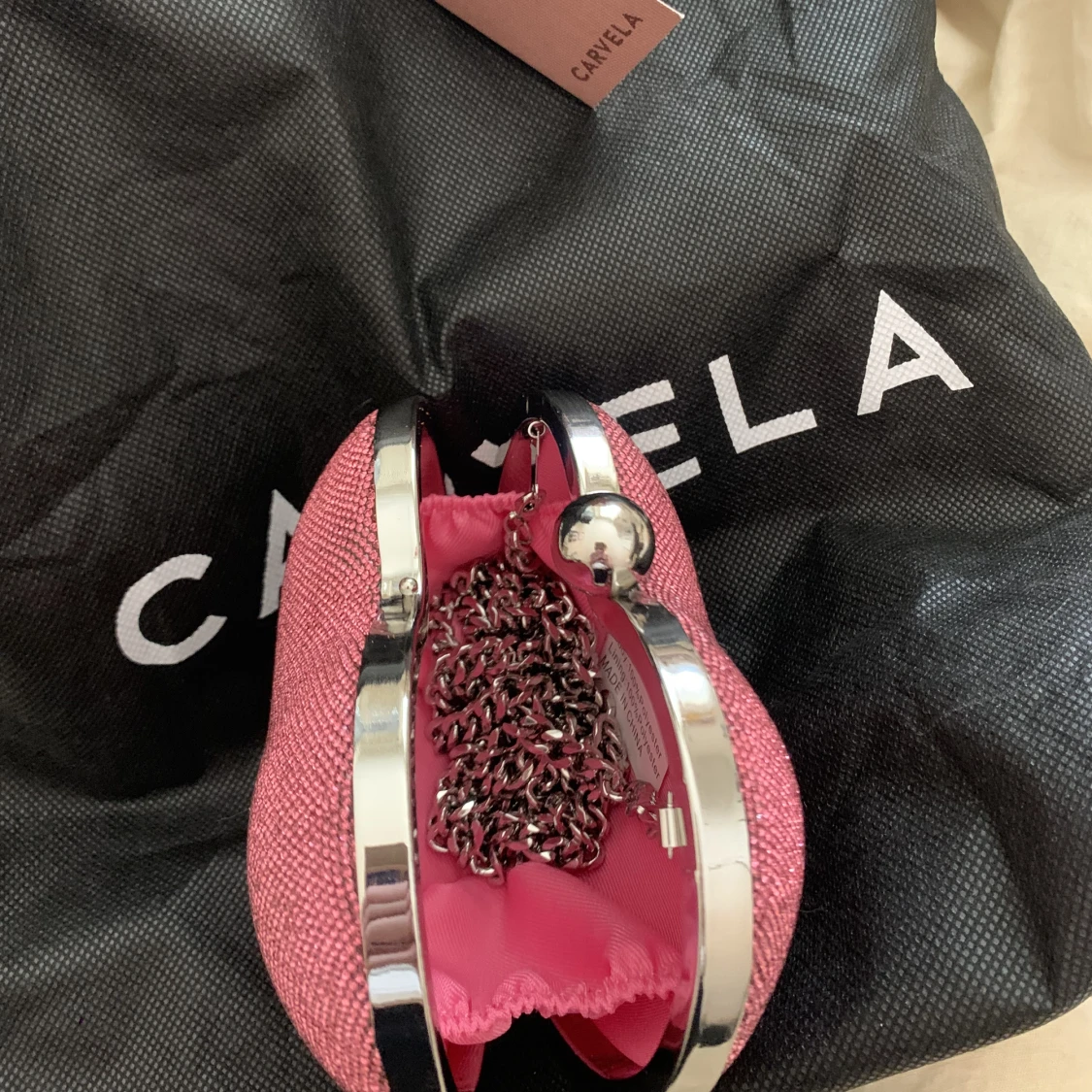 Helt oanvänd märkesväska - 90