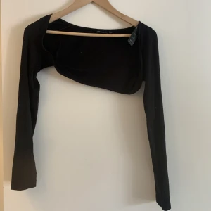 Bolero  - Svart bolero från asos 
