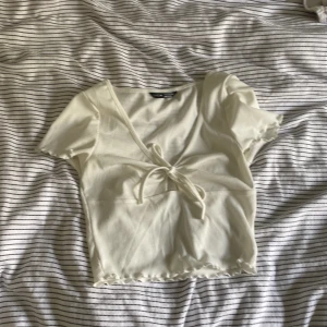 Topp - Säljer denna, aldrig använd men kan tvätta oavsett 