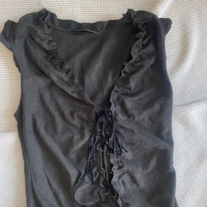 Knutet mocka linne - Fint linne till både vardag och fest