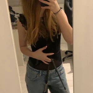 Svart spets body - Super fin spets body. I fint skick💛