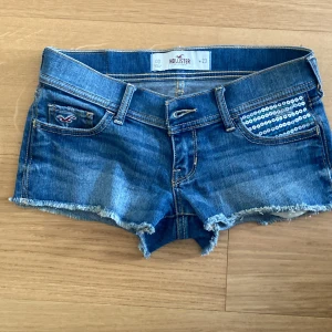 Hollister shorts - Jag säljer några andra Hollister shorts nu också och alla är i bra skick