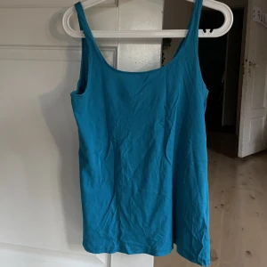 Blått linne - Blått linne från Gina Tricot 