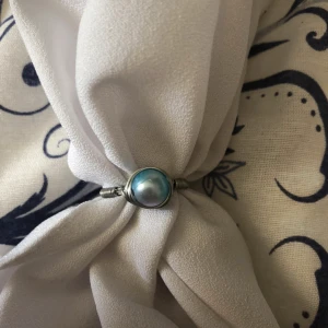 Handmade ring  - 💙 handgjord ring 💙Så unik och vacker 💙 köpte begagnad 