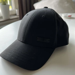 Keps Adidas - Svart sdidaskeps i nyskick