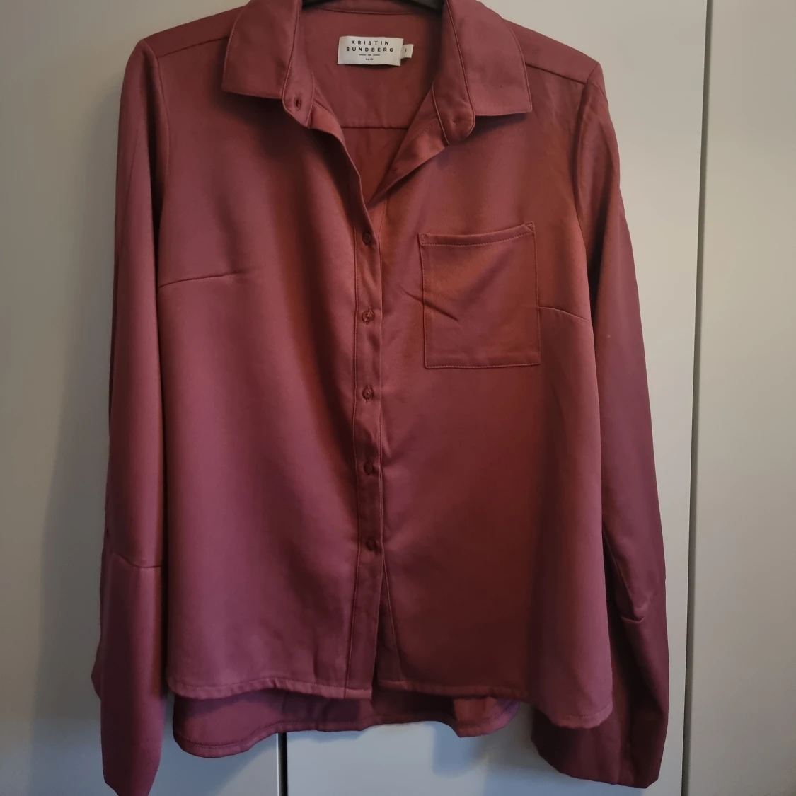 Mörkrosa skjorta från Nakd - 91