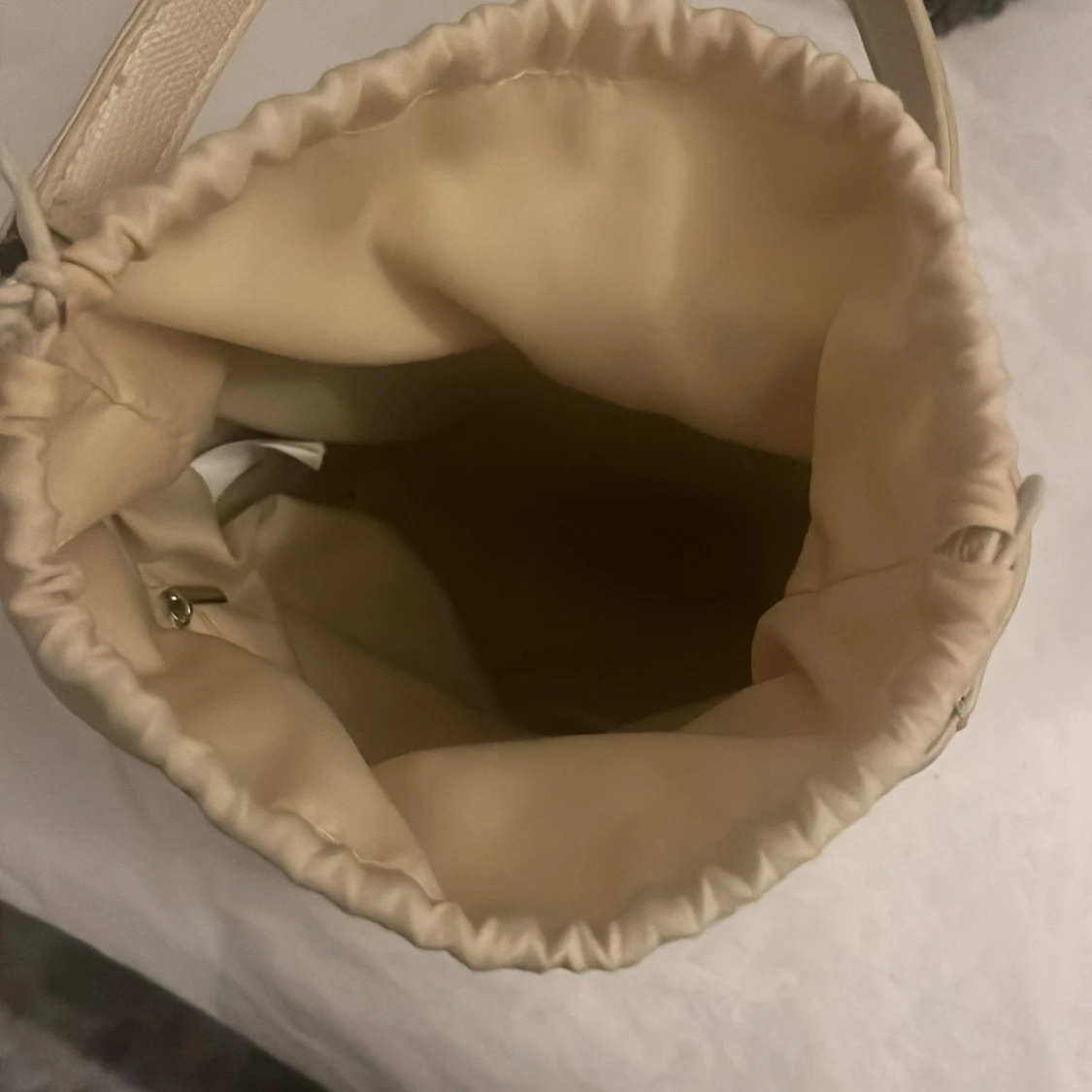 Beige väska  - 91