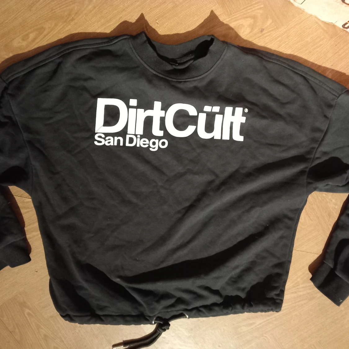Dirtcült sweatshirt