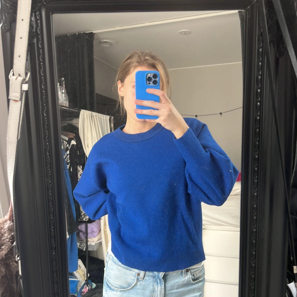 Blå stickad tröja - 90