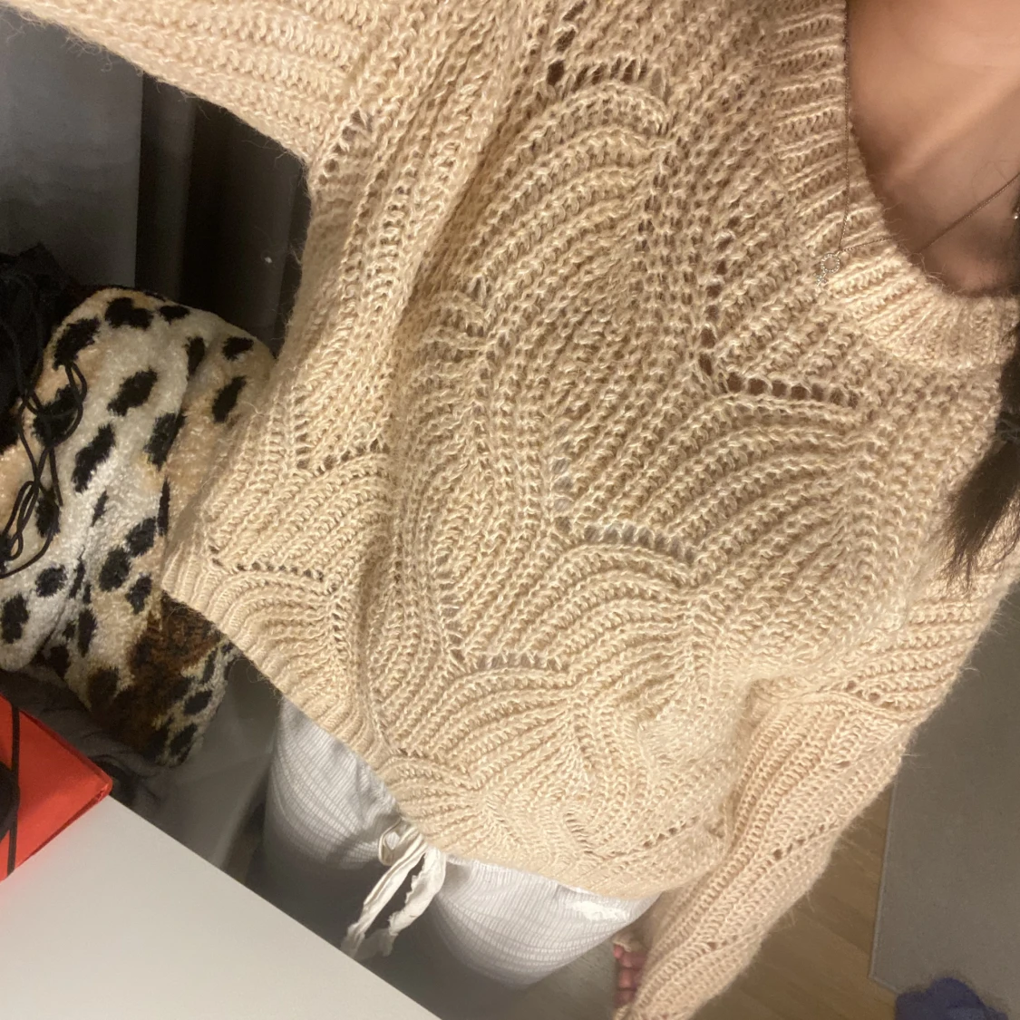 Stickad tröja  - 90