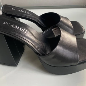 Klackskor Newyorker - Oanvända klackskor 