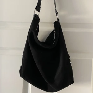 Mockaväska  - Skriv för mer info eller bilder ❤️