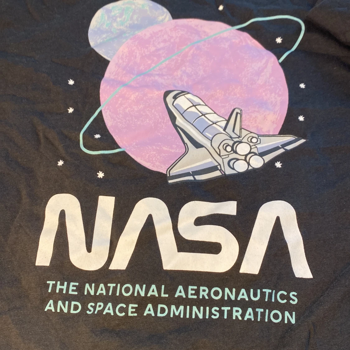 Svart grå långärmad tröja med nasa tryckt på  - 90