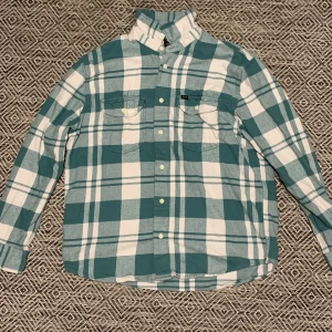 Lee worker skjorta - En väldigt skön Lee skjorta. Inga skador, som ny.