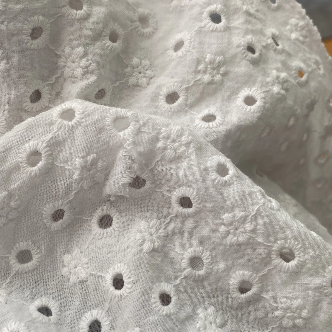 Vit volangklänning - 91