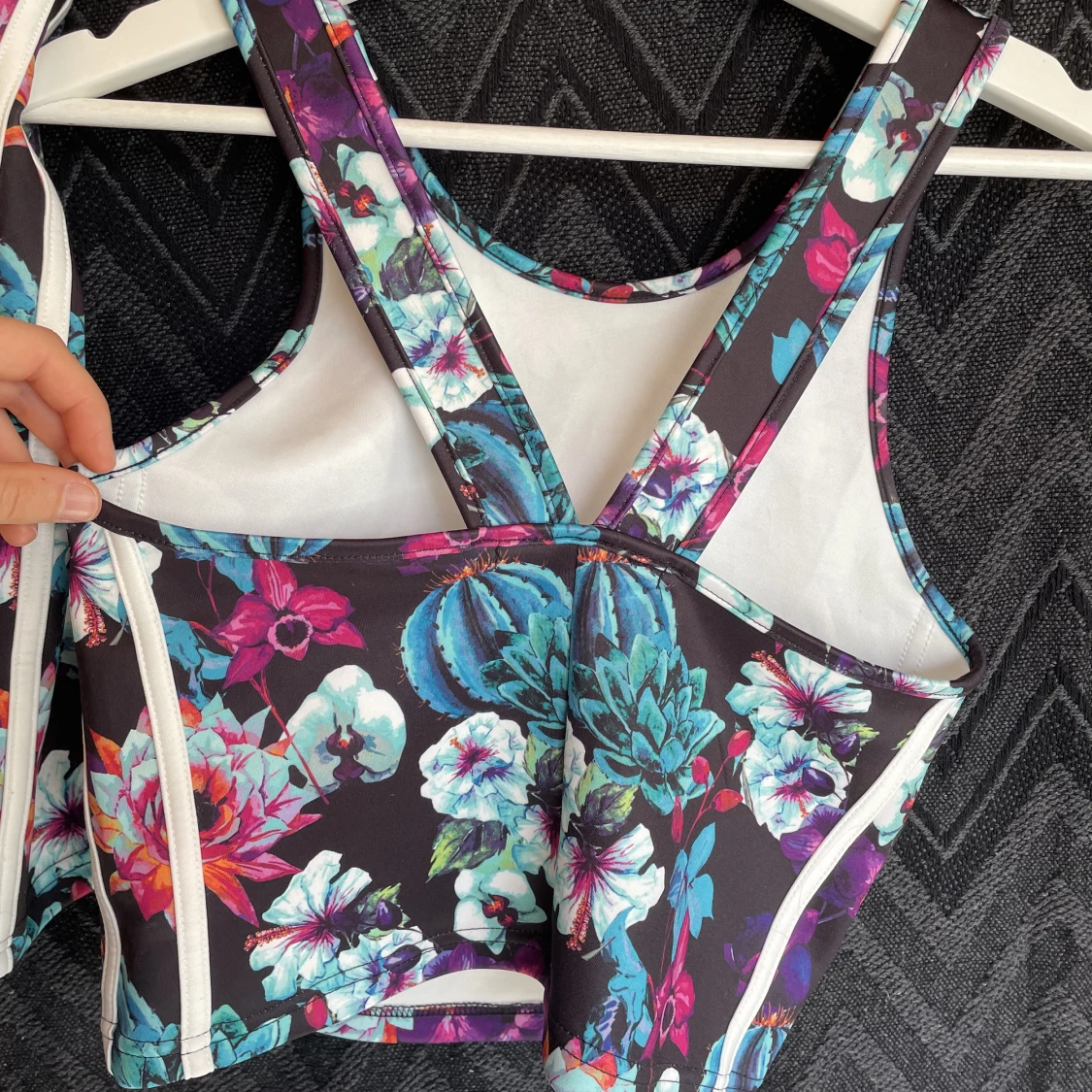 Blommigt set i nyskick  - 91