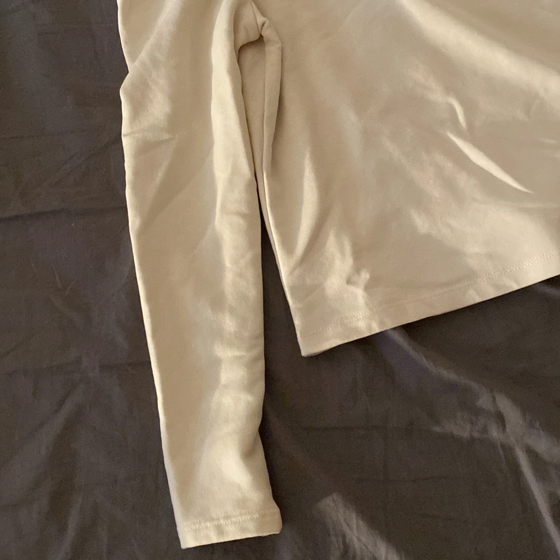 Tröja med puffärm - 90