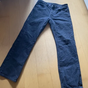 Hope rush jeans - Hej! Säljer nu mina rush Jeans som är använda 2 gånger bara! Size:31. Nypris 1800 