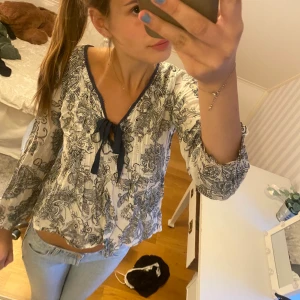 Odd Molly  - Skitfin topp från odd molly passar perfekt till sommaren💗💗