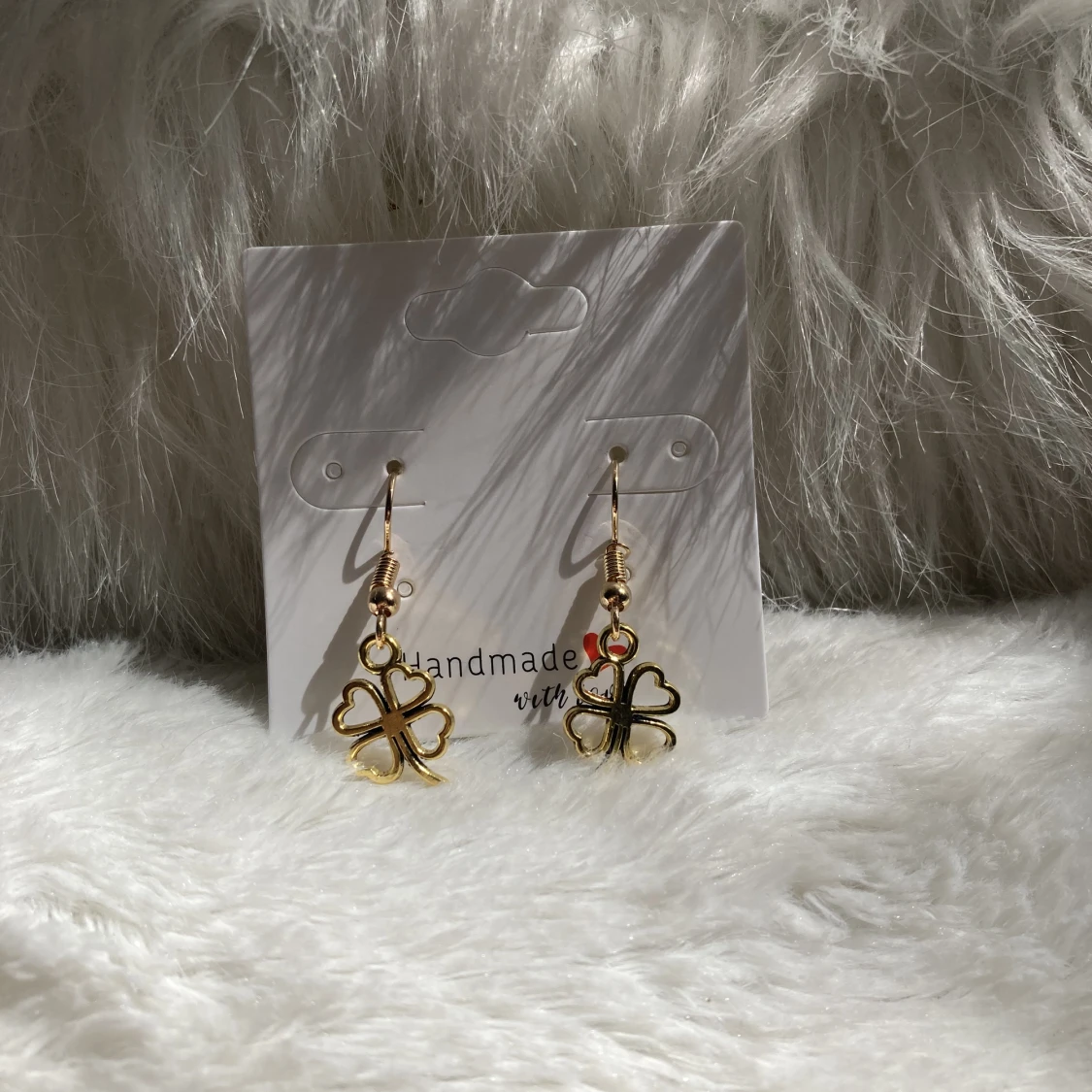 Örhänge med guldfyrklöver🍀 - 90