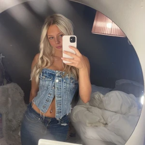 Jeans topp - Går även att knäppa hela väge super fin och skön💞