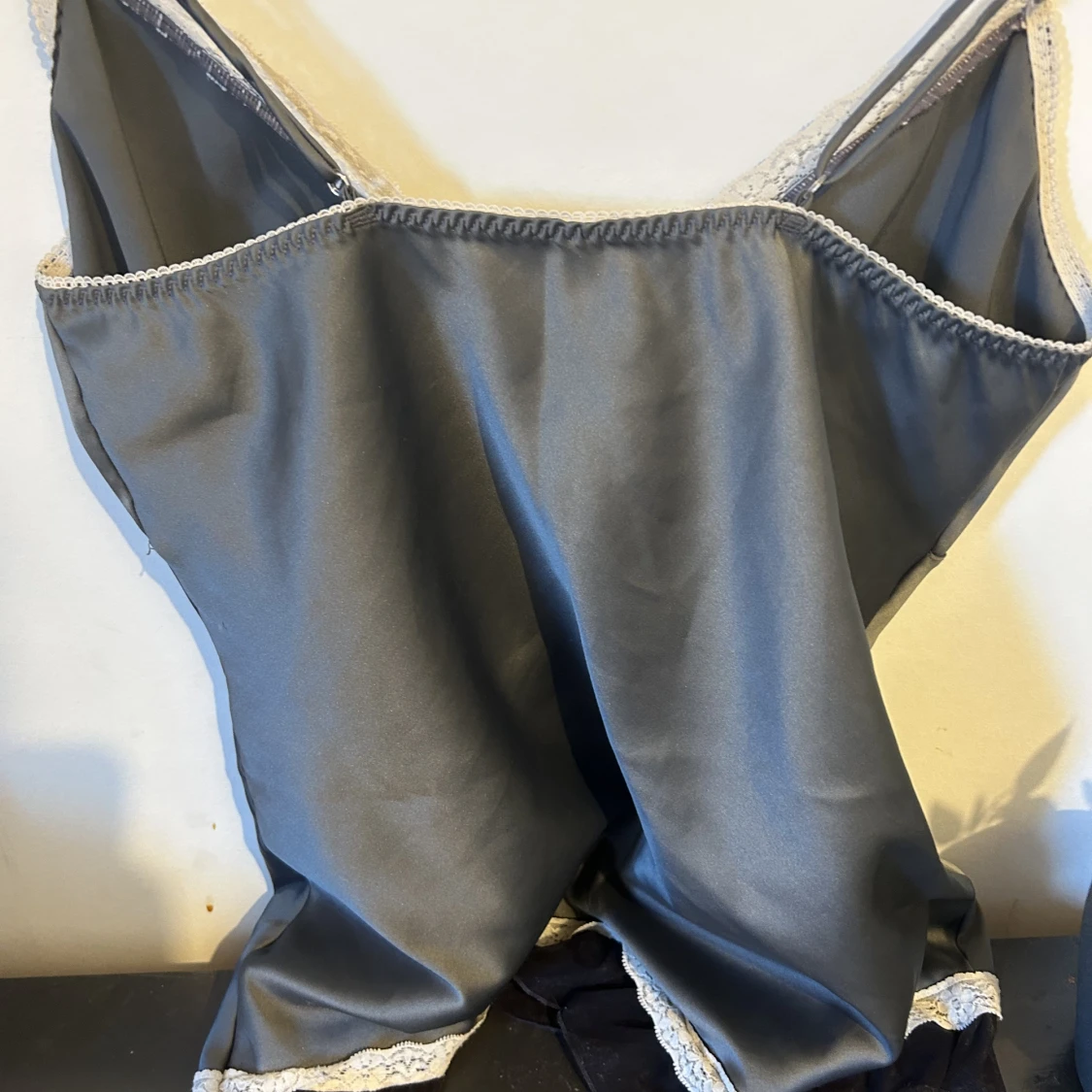 Satin spets linne  - 90