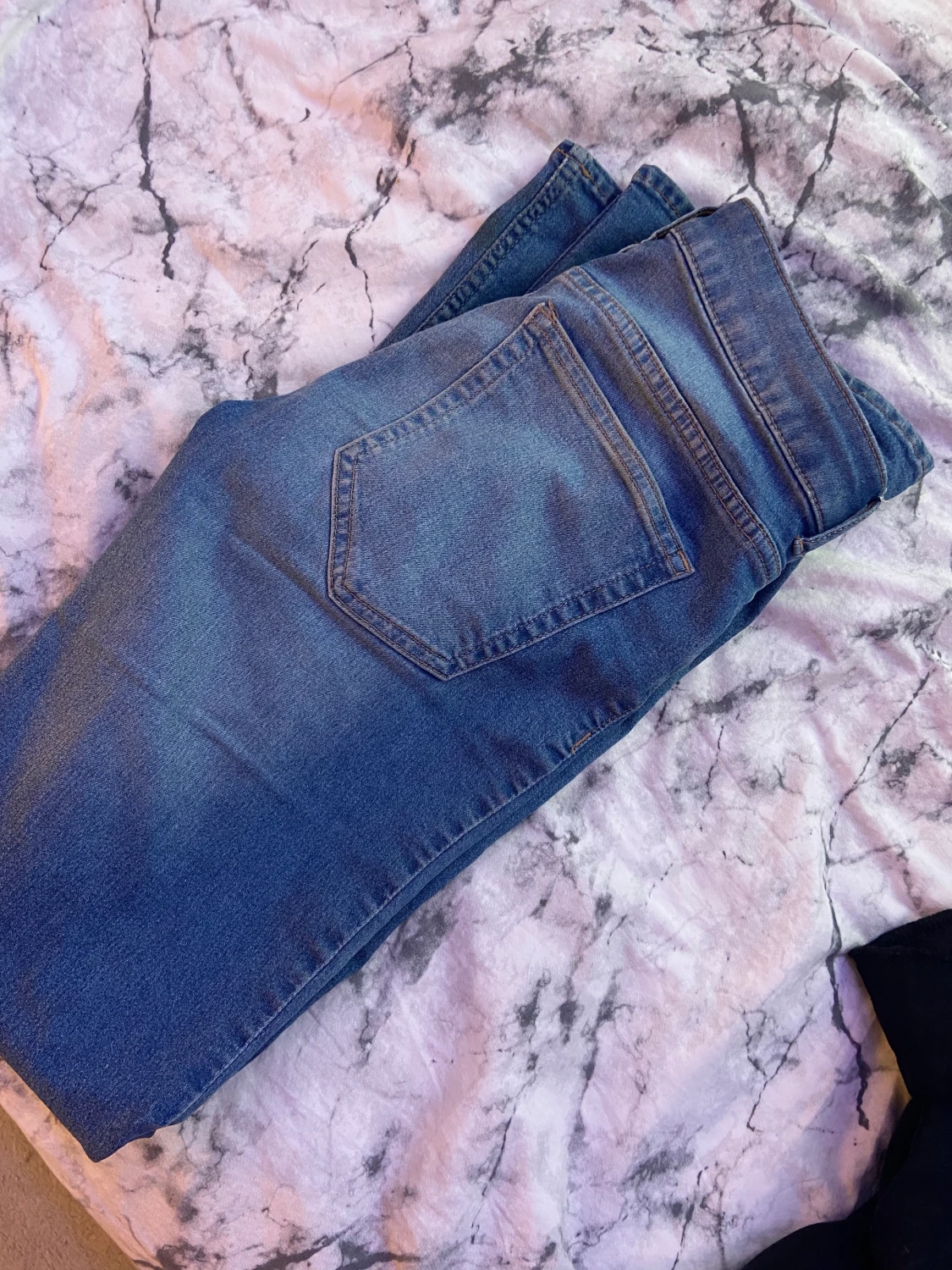 Blåa lågmidjade jeans  - 90