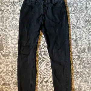 Svarta Levis Jeans W36 L32 510