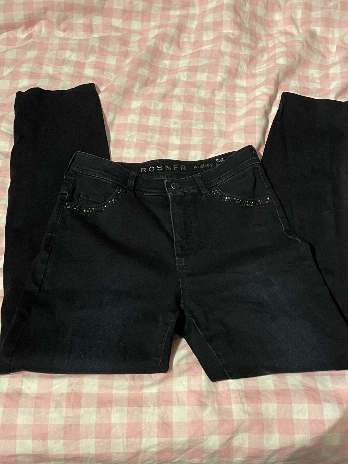 Jeans med rhinestones