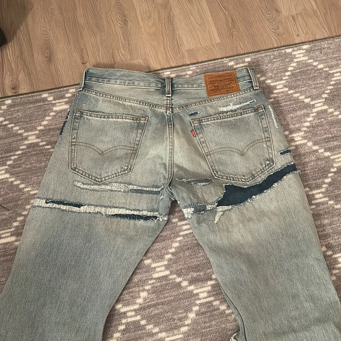 Levis Jeans - 90