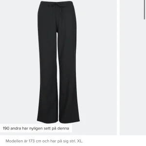 Bikbok linnebyxor - Helt slutsålda linnebyxor från bikbok, säljer då det är för korta på mig (är 178cm). Pris kan diskuteras