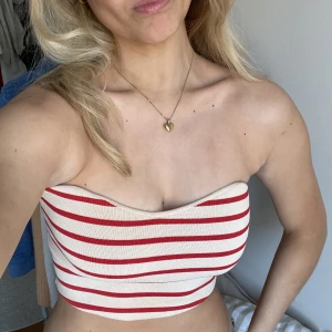 Topp - Sommartopp från zara i storlek S. 170kr💕💕💖💖💖