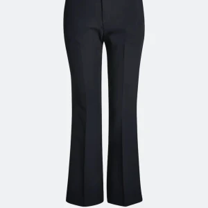 Kostymbyxor  - Så fina kostymbyxor från bikbok som tyvärr blivit försmå