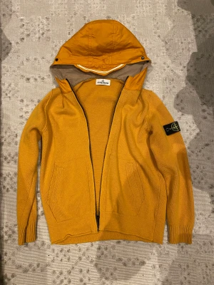 Stone island kofta/jacka  - Helt ny  Priset kan diskuteras 
