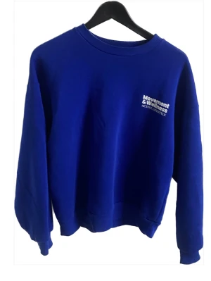 Blå sweatshirt  - Andvänd fåtal gånger 