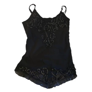 Paljett linne  - Kontakta vid intresse <3