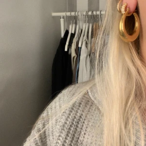 Guld örhängen  - Guld örhängen, använda i gång!