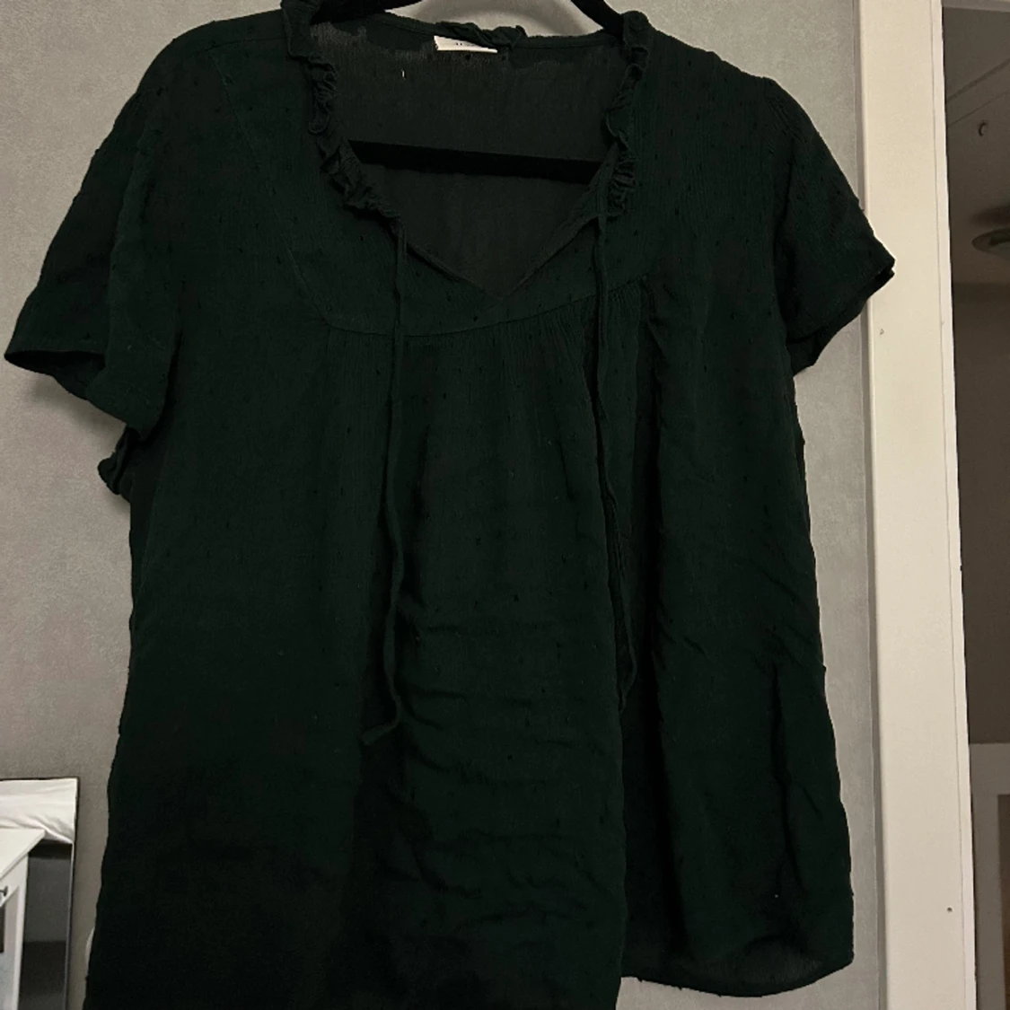 Mörkgrön blus - 90